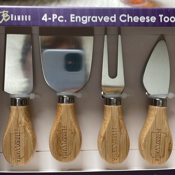 New Totally Bamboo 4 pc Engraved Cheese Tool Set Stainless blades Bamboo handles - Picture 2 of 13
